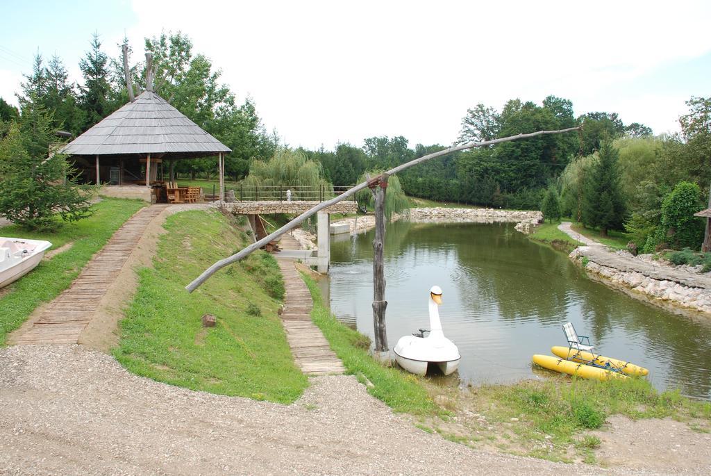 Resort Balkis Laktaši Esterno foto